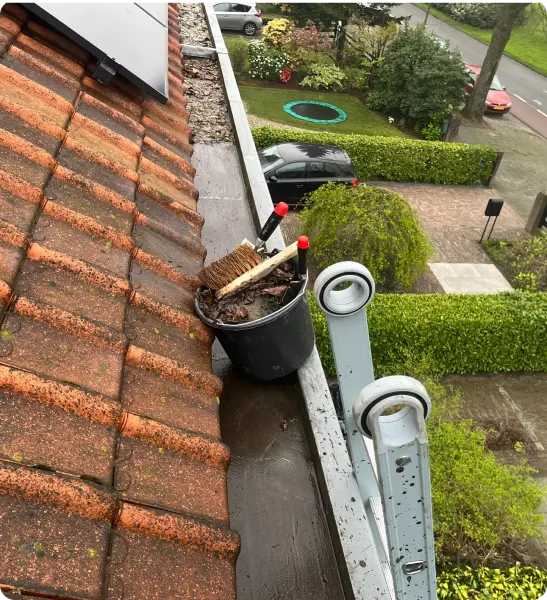 dakgoten-laten-reinigen dakgoten-laten-reinigen